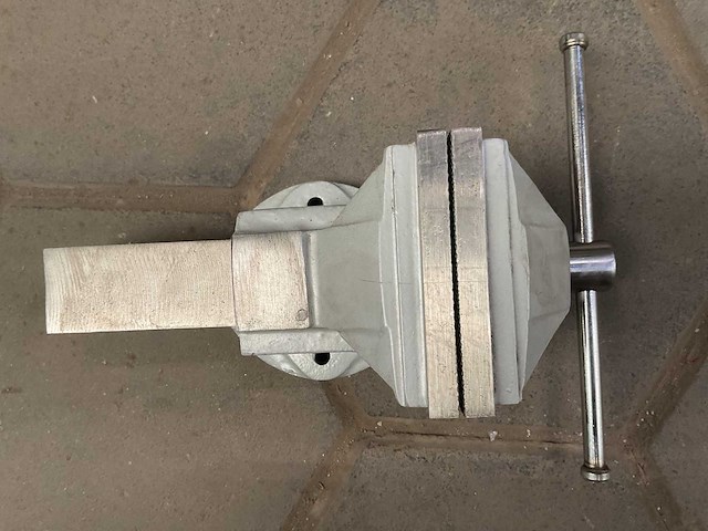 Bullram bankschroef - afbeelding 3 van  3