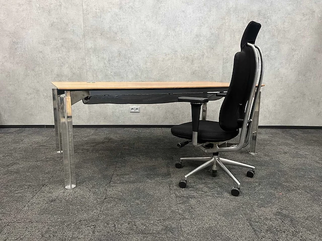 Bulo/ vitra - werkplek 200x100 - afbeelding 1 van  24