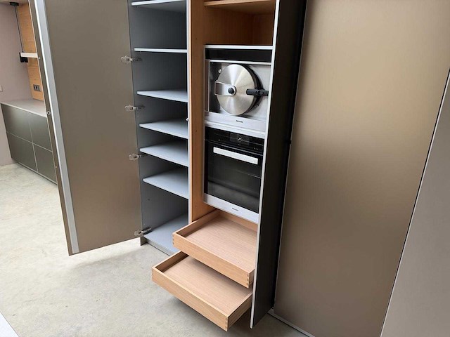 Bulthaup - b3 - gebruikerskeuken - afbeelding 18 van  82