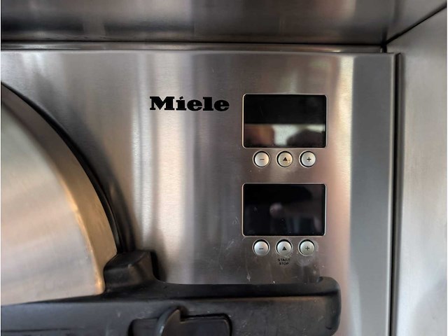 Bulthaup - keuken met gaggenau/miele apparatuur - afbeelding 31 van  51