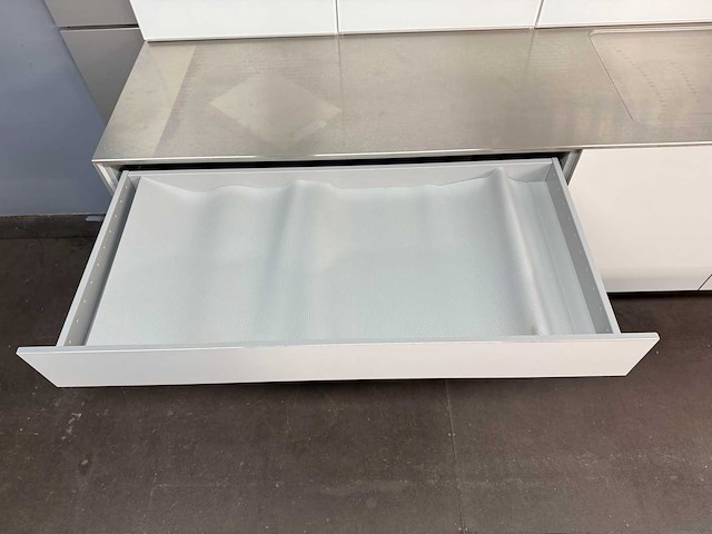 Bulthaup - showroomkeuken (c) - afbeelding 16 van  58