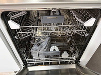 Bulthaup - showroomkeuken met gaggenau apparatuur - afbeelding 39 van  44