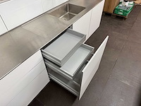 Bulthaup - showroomkeuken met gaggenau apparatuur - afbeelding 27 van  38