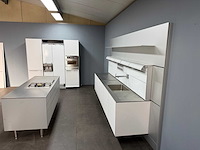 Bulthaup - showroomkeuken met gaggenau apparatuur - afbeelding 23 van  38
