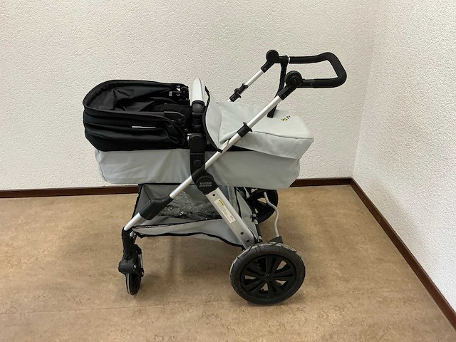 Bumble and bee kinderwagen - afbeelding 6 van  6