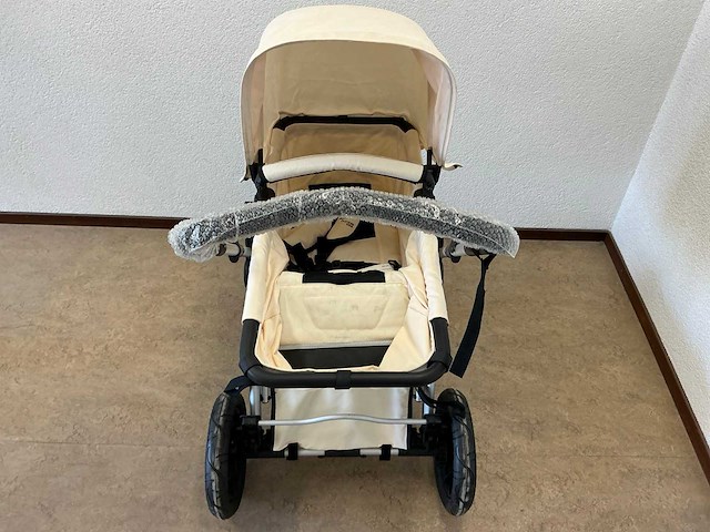 Bumble and bee kinderwagen - afbeelding 7 van  8