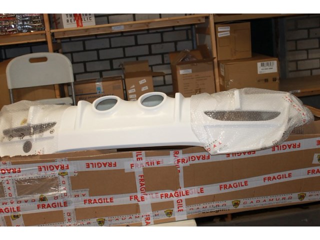 Bumper wit alf mito 1x - afbeelding 1 van  9