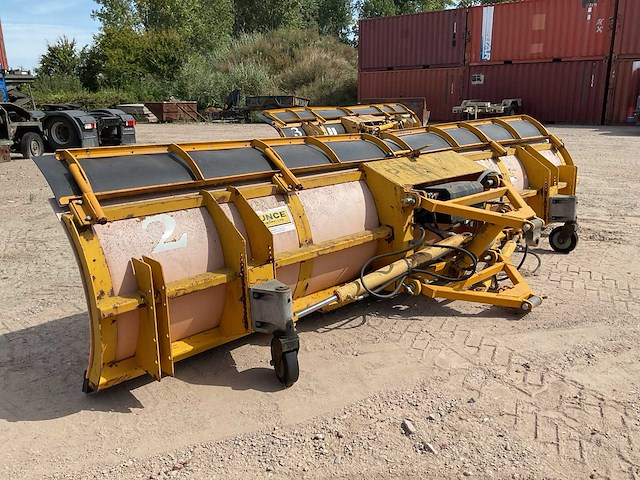 Bunce sneeuwschuiver - afbeelding 2 van  8