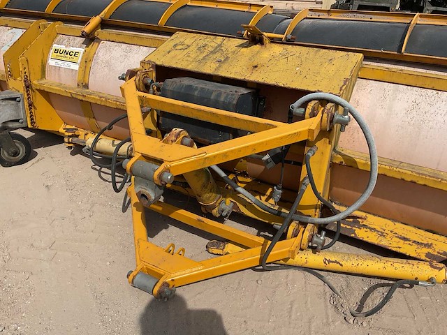 Bunce sneeuwschuiver - afbeelding 6 van  8