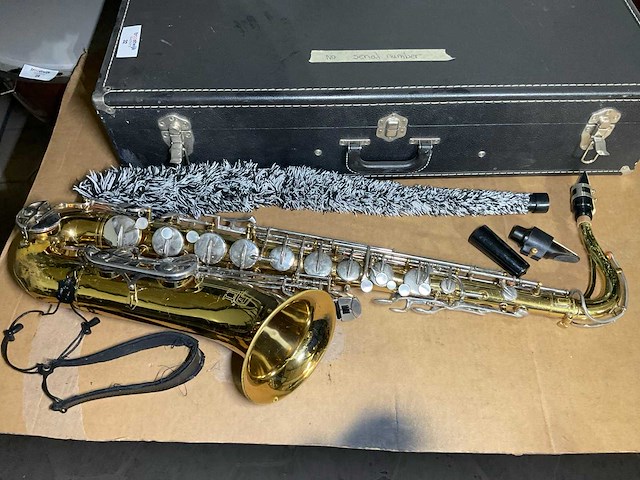 Bundy ll saxofoon - afbeelding 2 van  9
