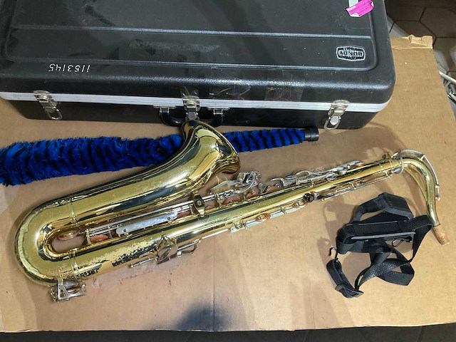 Bundy ll saxofoon - afbeelding 6 van  9