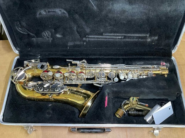 Bundy ll saxofoon - afbeelding 6 van  6