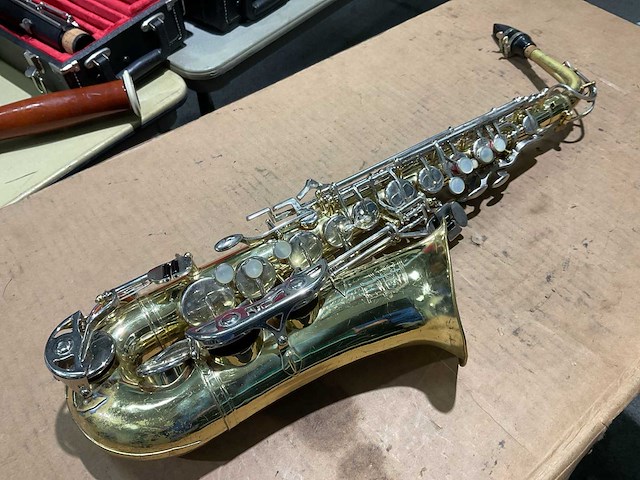 Bundy saxofoon - afbeelding 2 van  3