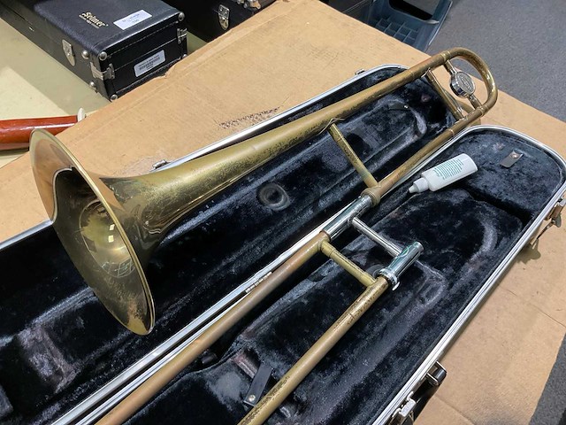Bundy trombone - afbeelding 5 van  8