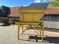 Bunker met transport band - afbeelding 6 van  24