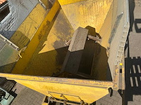 Bunker met transport band - afbeelding 16 van  24