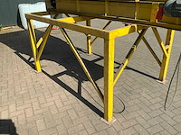 Bunker met transport band - afbeelding 11 van  24