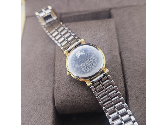 Burberry two tone dameshorloge - full set - afbeelding 8 van  10