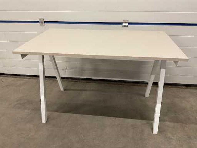 Bureau (120x70cm) (3x) - afbeelding 1 van  1