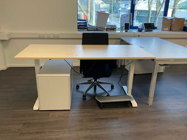 Bureau (14x) - afbeelding 8 van  9