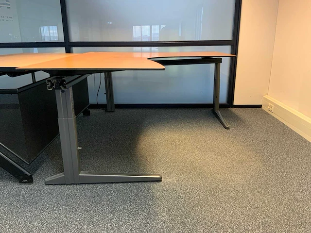 Bureau 160x80 / 200x160 cm (2x) - afbeelding 5 van  7