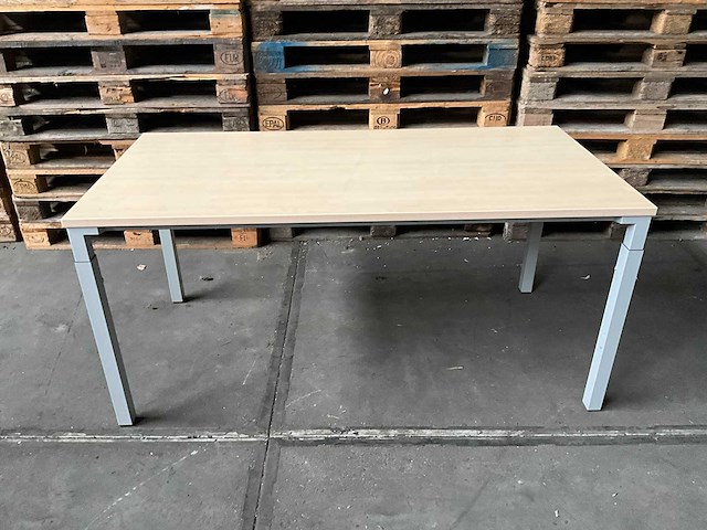 Bureau 160x80cm - afbeelding 1 van  2