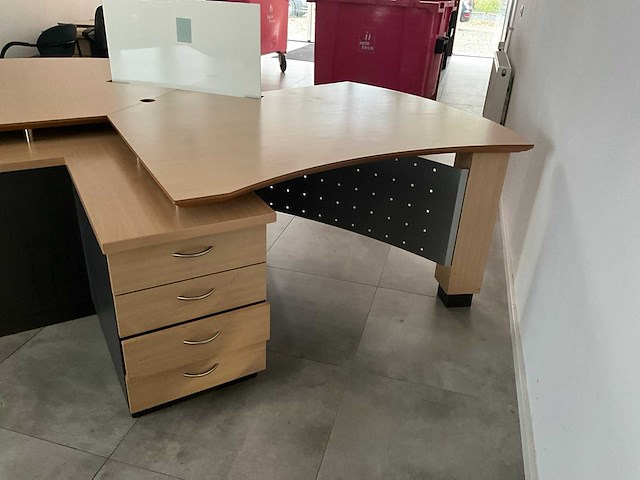 Bureau 2 persoons - afbeelding 7 van  9
