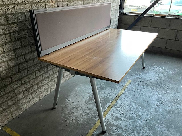 Bureau 200x100cm v.v. akoestisch scherm - afbeelding 2 van  3
