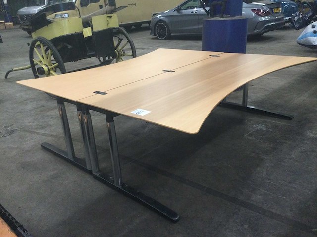 Bureau (2x) - afbeelding 1 van  3