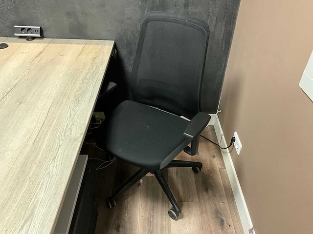 Bureau (2x) - afbeelding 12 van  12