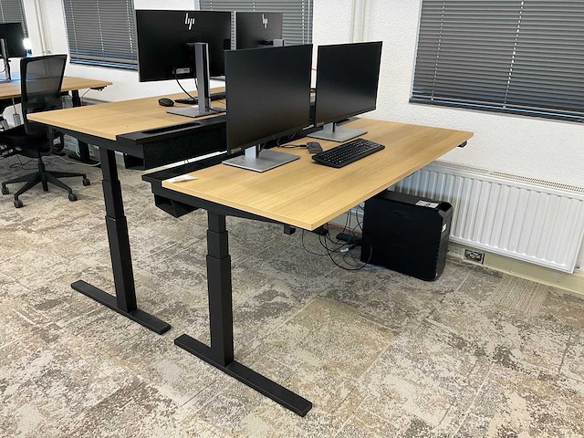 Bureau (2x) - afbeelding 1 van  7