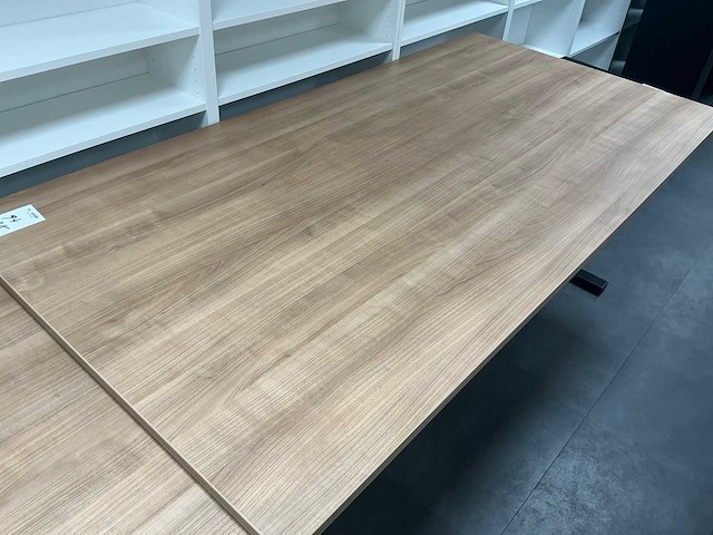 Bureau (2x) - afbeelding 3 van  7