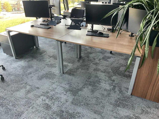 Bureau (2x) - afbeelding 2 van  2