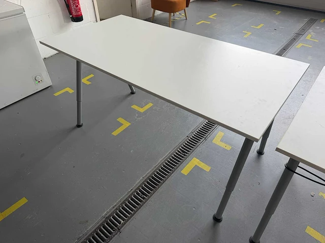 Bureau (2x) - afbeelding 2 van  4
