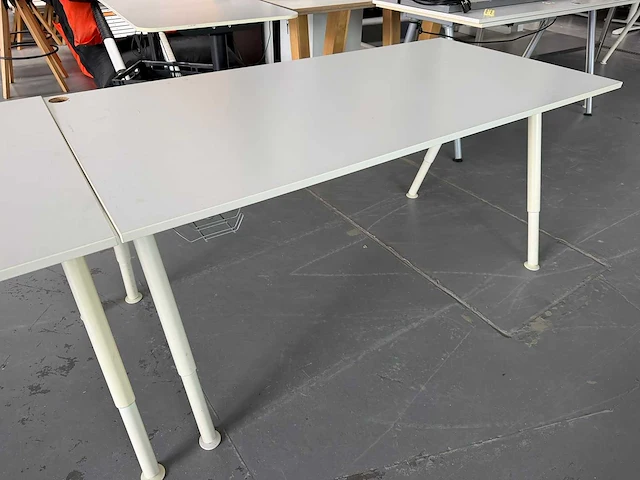 Bureau (2x) - afbeelding 3 van  4