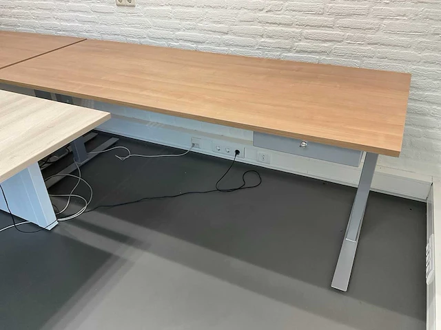 Bureau (2x) - afbeelding 2 van  10