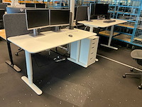 Bureau (2x) - afbeelding 1 van  9