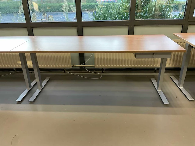 Bureau (2x) - afbeelding 7 van  10