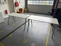 Bureau (2x)