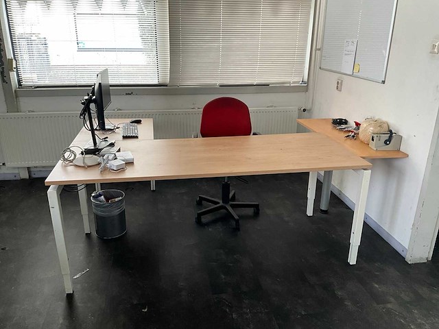 Bureau (3x) - afbeelding 1 van  10