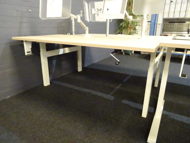 Bureau (3x) - afbeelding 2 van  2