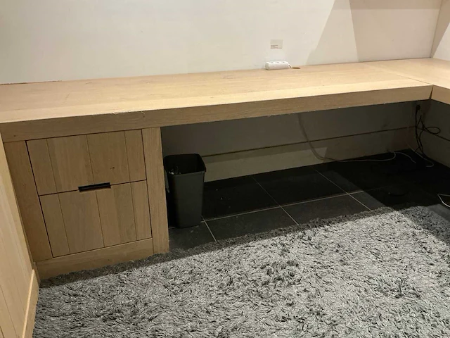 Bureau 403x329x75 cm - afbeelding 9 van  10