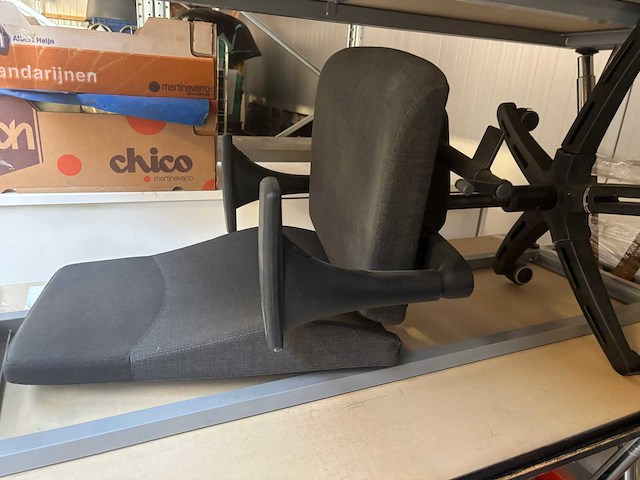 Bureau (4x) en bureaustoel (2x) - afbeelding 2 van  4