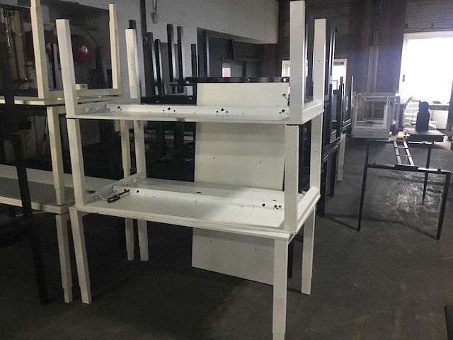 Bureau (4x) - afbeelding 5 van  5