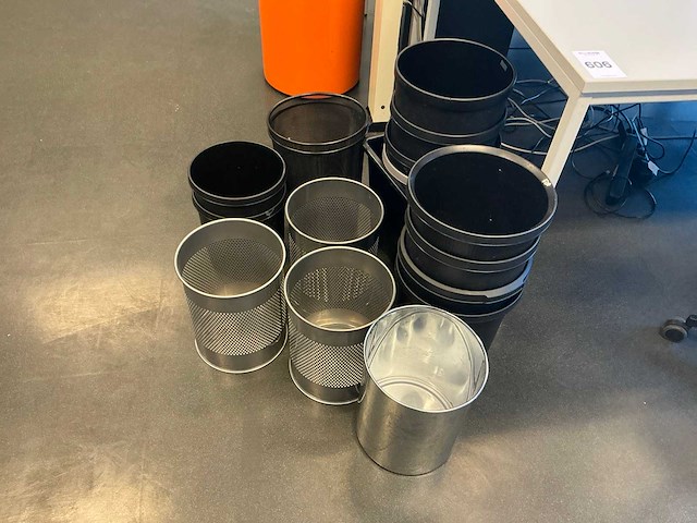 Bureau (4x) - afbeelding 4 van  11