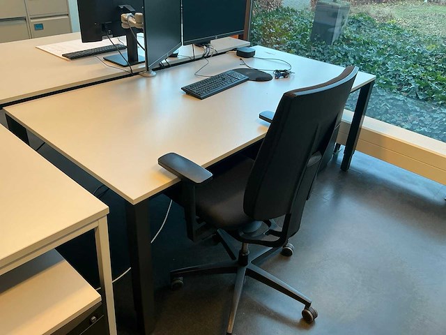 Bureau (4x) - afbeelding 11 van  11