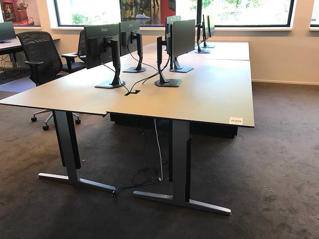 Bureau (4x) - afbeelding 2 van  4
