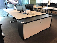 Bureau (4x) - afbeelding 1 van  3
