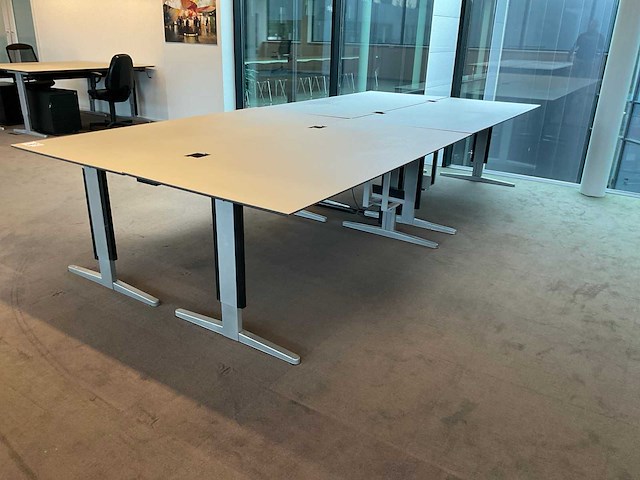 Bureau (4x) - afbeelding 2 van  2