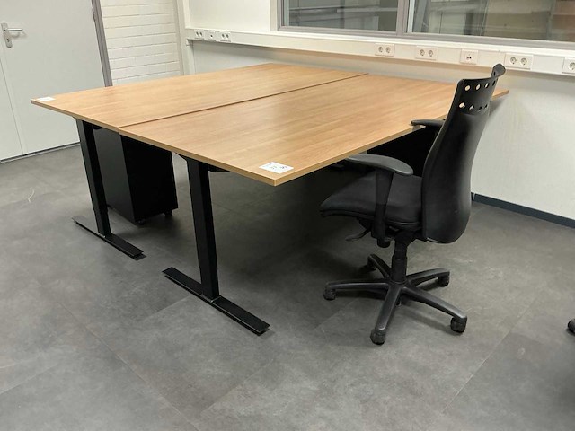 Bureau (4x) - afbeelding 9 van  9
